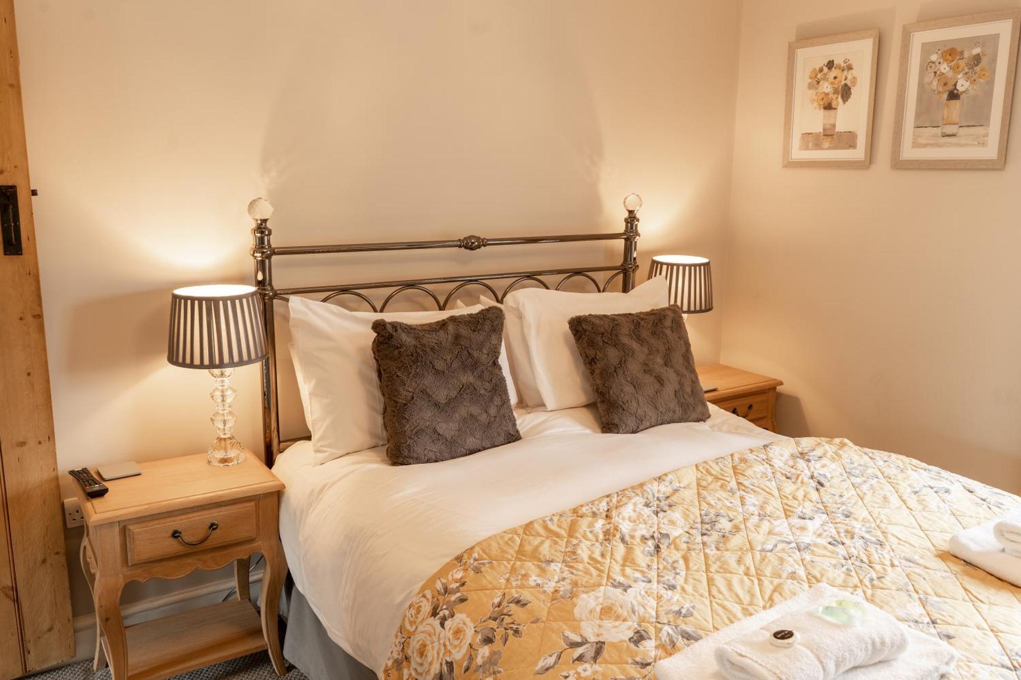 Cosy 2 Bed Cottage In Charming Village Of Christleton - For Up To 5 Exterior photo
